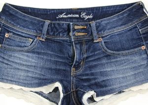 American 🦅 lace embroidered hemline denim short